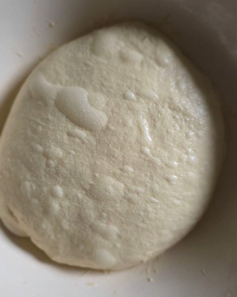 Durum testo med fermentacijo z drožmi