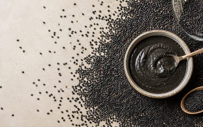 Pasta iz črnega sezama (črni tahini)